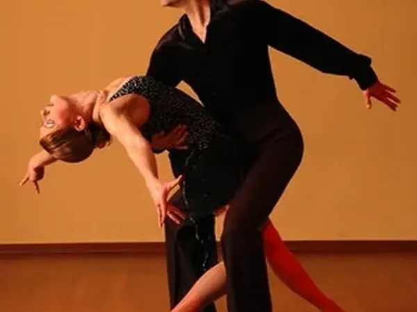 Ballroom dance classes in Plymouth